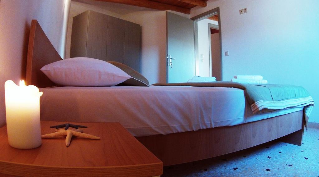 Arokaria Hideaway Suites Krotiri Δωμάτιο φωτογραφία